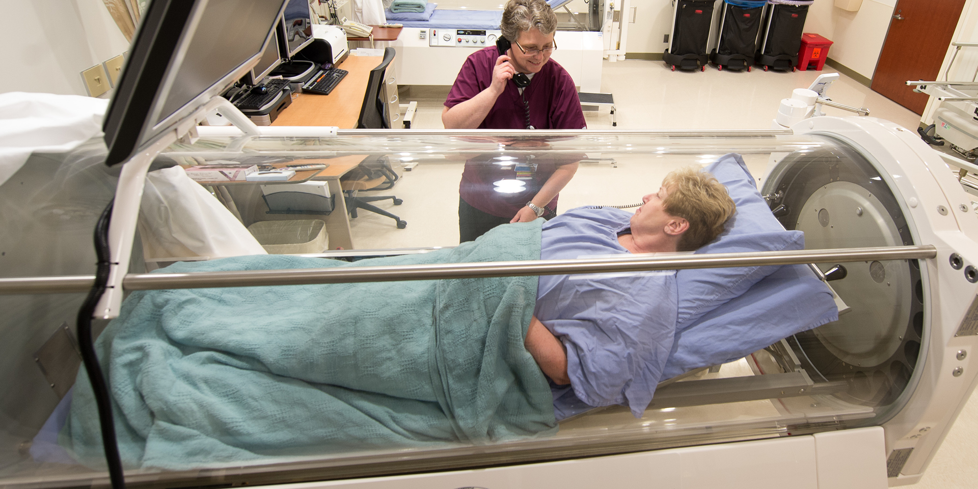 Hyperbaric oxygen chamber | Doylestown Health
