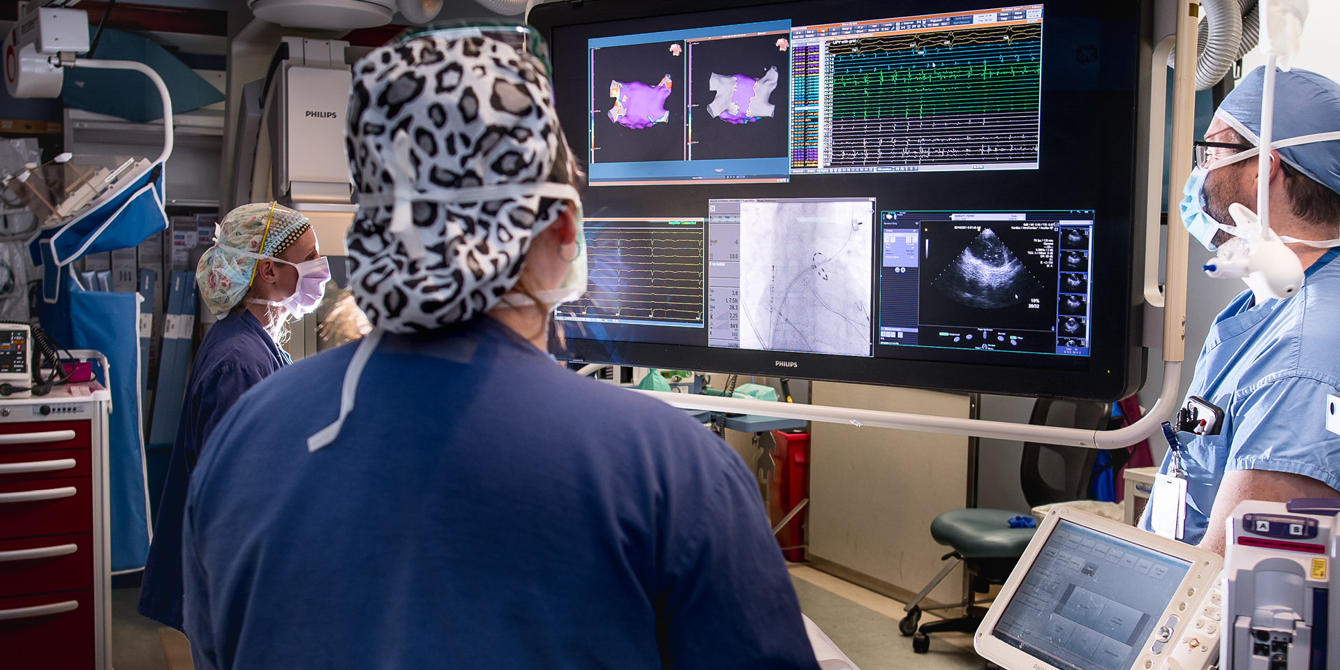 Medical team in cath lab | Doylestown Health